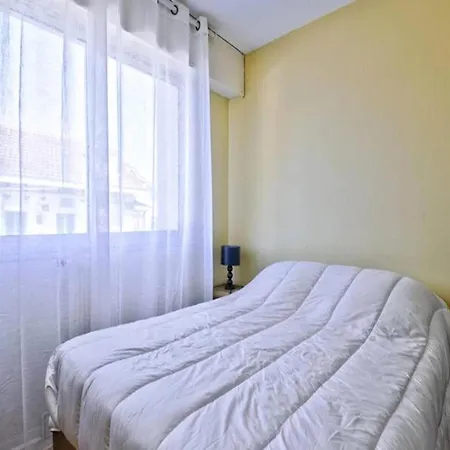 Eugenie Apartment *